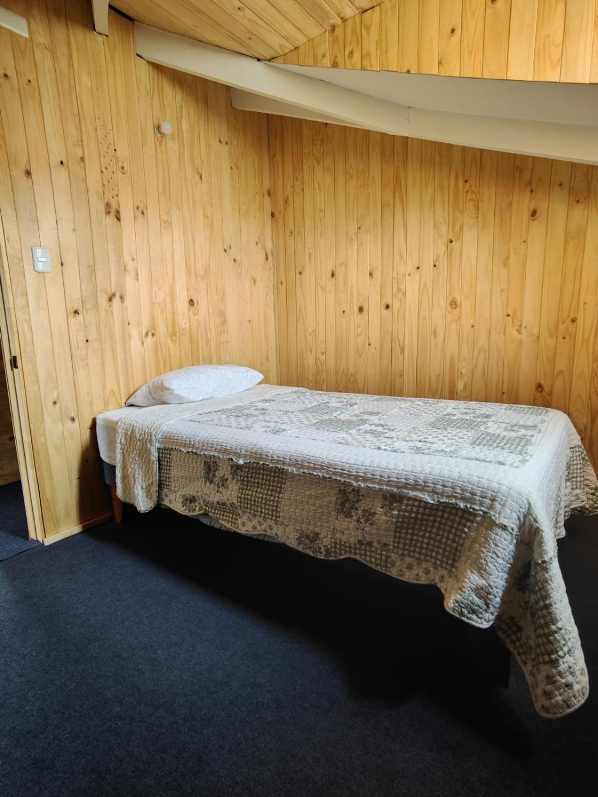Verdeagua Hostal Chaitén Eksteriør billede
